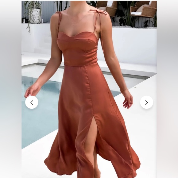 Cherley Lace Up Slit Wedding Midi Dress - Small - Picture 6 of 6